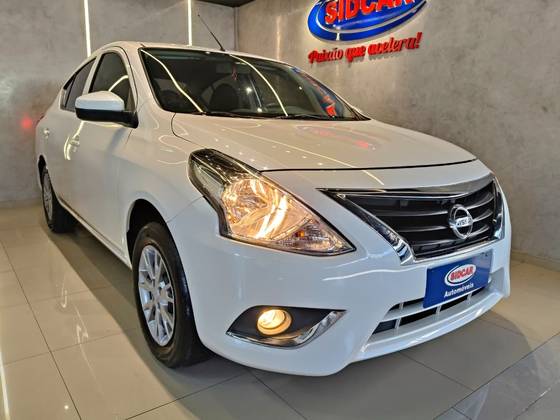 NISSAN VERSA 1.0 12V FLEX V-DRIVE MANUAL NISSAN VERSA 1.0 12V FLEX V-DRIVE MANUAL